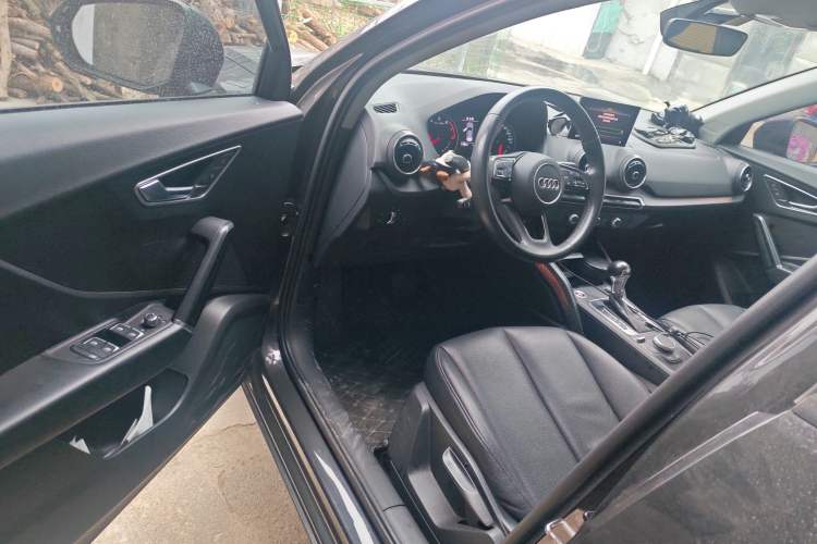 Used Audi Q2L 2018 35 TFSI Launch Exclusive Edition China VI