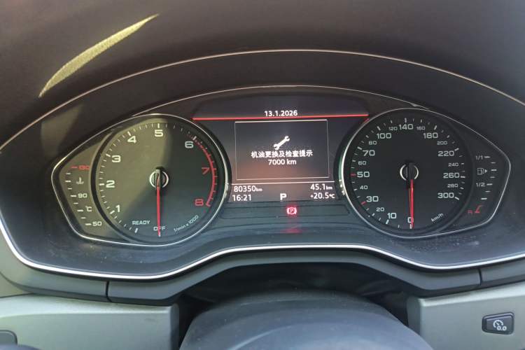 Used Audi A4L 2018 30th Anniversary Edition 30 TFSI Ambition Model
