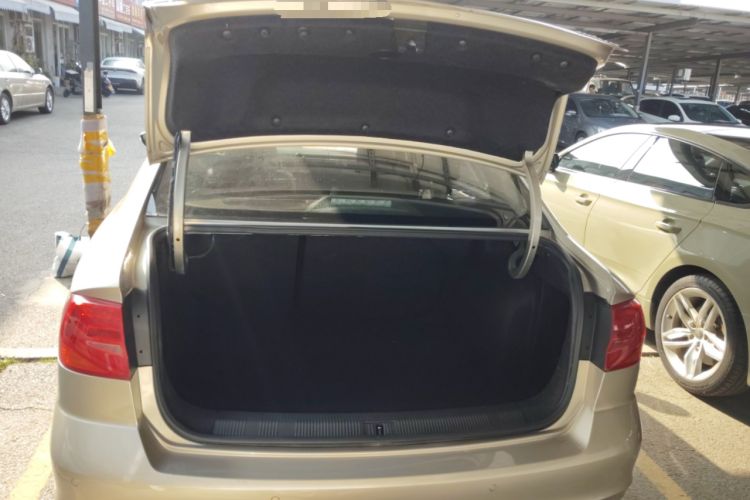 Used Volkswagen Bora 2018 1.5L Automatic Comfort Model
