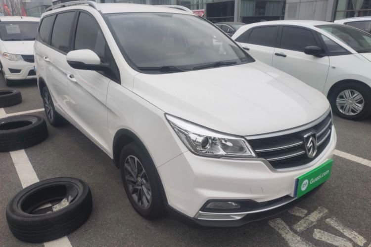 Used Baojun 730 2021 1.5L Manual Fashion Version 7 Seats