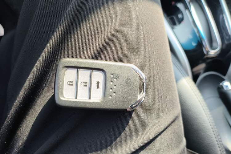 Used Honda Crider 2016 1.8L CVT Luxury Edition
