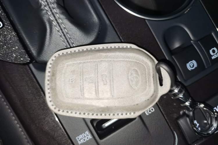 Used Toyota Crown Kluger 2023 2.5L HEV Four-Wheel Drive Luxury Edition
