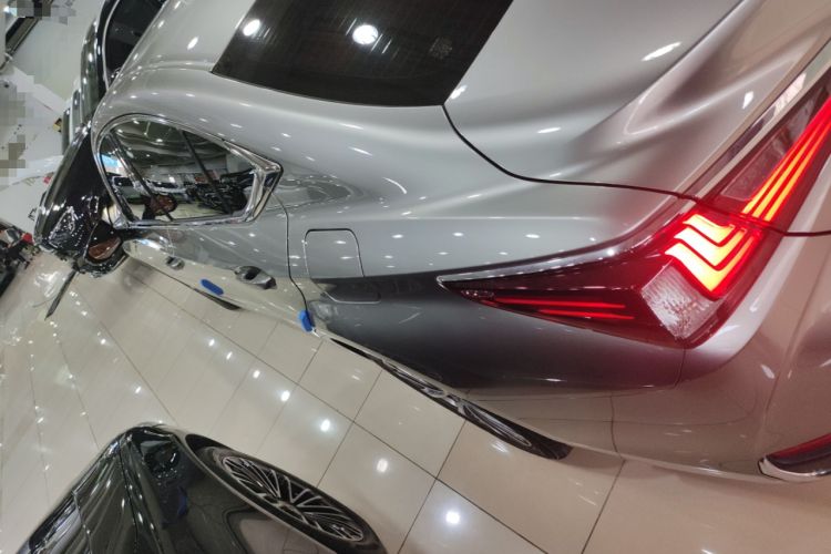 Used Lexus ES 2024 200 Premium Edition
