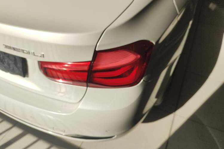 Used BMW 3 Series 2016 320Li Fashion Model
