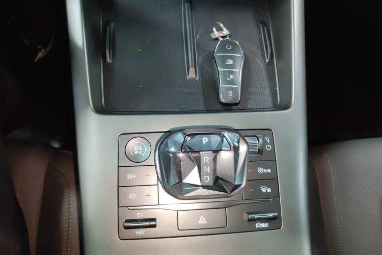 Used BYD Qin PLUS 2025 DM-i Smart Drive 55KM Leading Model