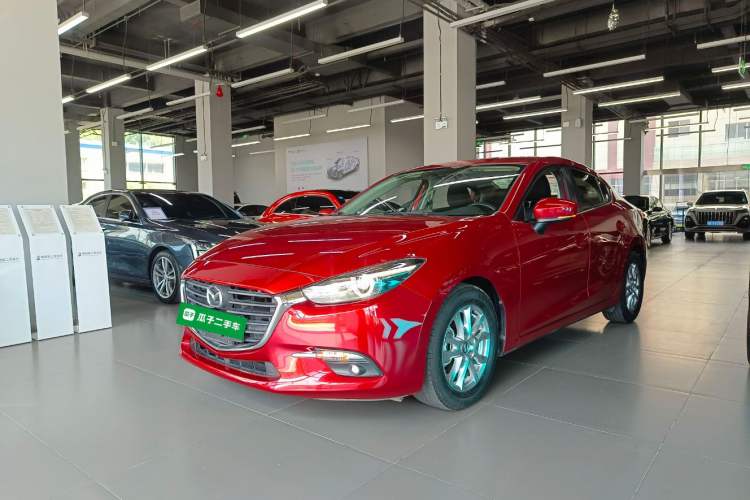 Used Mazda Mazda 3 Axela 2017 Sedan 1.5L Automatic Luxury Model Emission Standard China V
