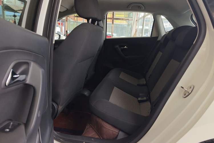 Used Volkswagen Polo 2016 1.4L Automatic Trendy Model