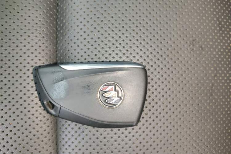 Used Buick Envision 2022 Encore Plus 552T Five-Seat Luxury Model
