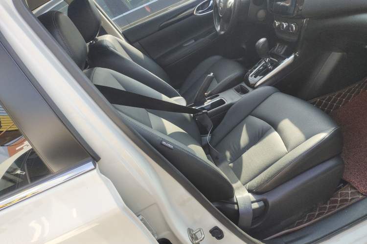 Used Nissan Sylphy 2019 1.6XV CVT Smart Connect Luxury Edition China VI Standard
