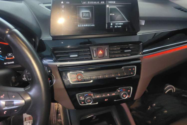 Used BMW X1 2022 sDrive25Li Leading Model
