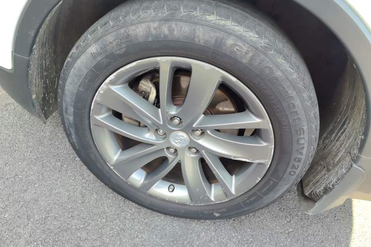 Used Buick Encore 2016 18T Automatic Two-Wheel Drive Urban Fashion Model
