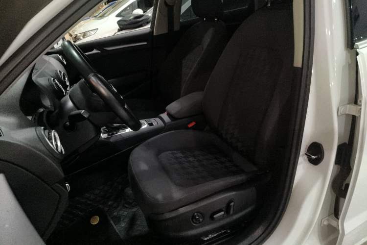 Used Audi A3 2016 Sportback 35 TFSI Ambition
