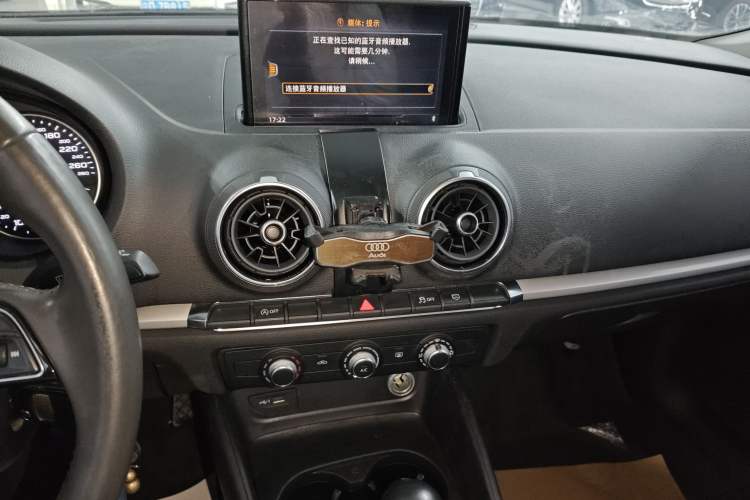 Used Audi A3 2020 Restyled Sportback 35 TFSI Entry-Level China VI Emission Standard
