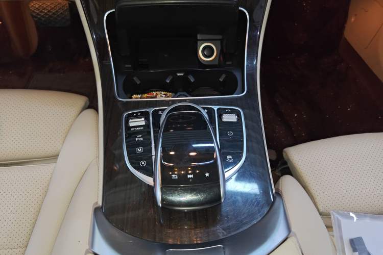 Used Mercedes-Benz GLC 2017 GLC 260 4MATIC Dynamic Edition