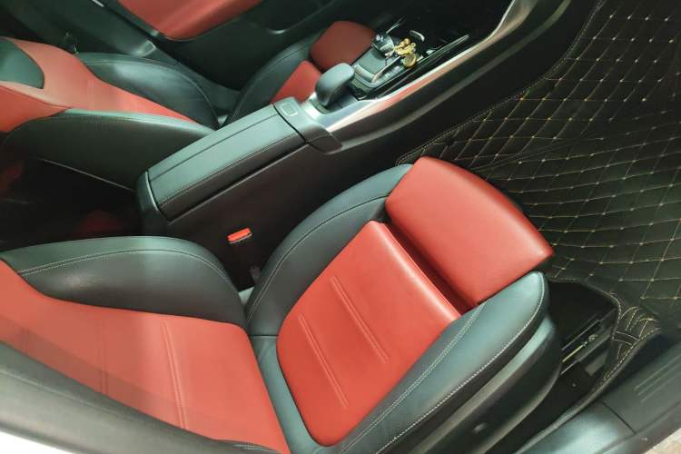 Used Mercedes-Benz A AMG 2020 Facelifted AMG A 35 4MATIC
