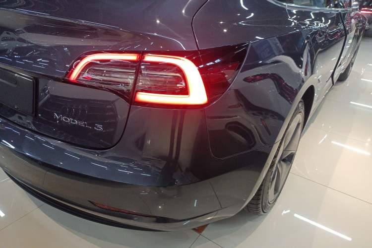 Used Tesla Model 3 2019 Standard Range Rear-Drive Upgraded Version
