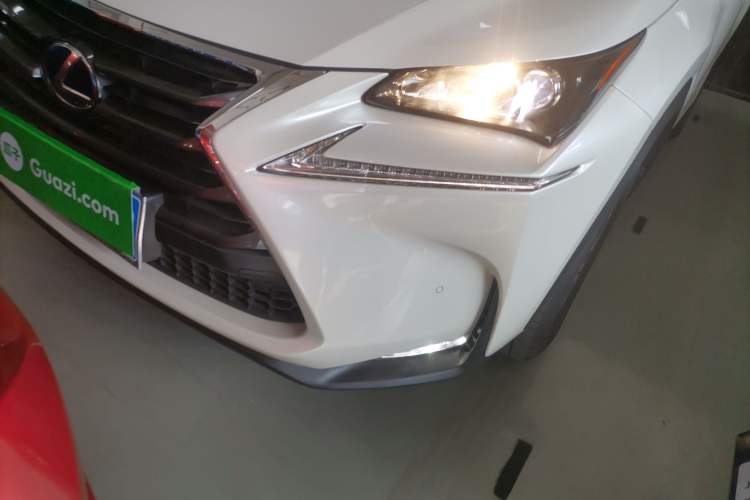 Used Lexus NX 2015 300h Front-Drive Fēngshàng Edition
