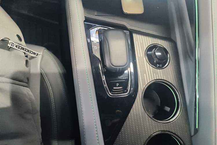 Used Zeekr 001 2022 Ultra-Long Range Dual-Motor ME Version
