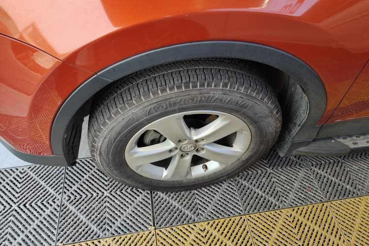 Used Toyota RAV4 2013 2.5L Automatic 4x4 Elite Edition
