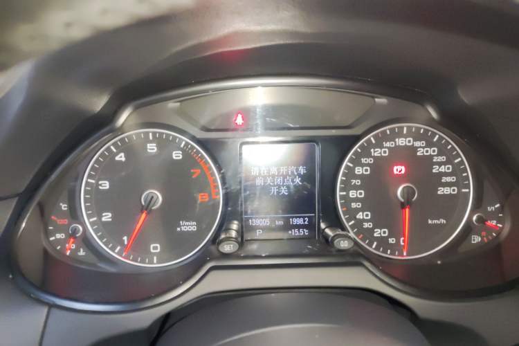 Used Audi Q5 2017 Plus 40 TFSI Technology Model
