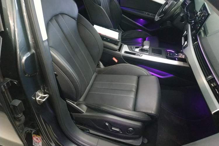 Used Audi A4L 2022 40 TFSI Fashion Dynamic Model
