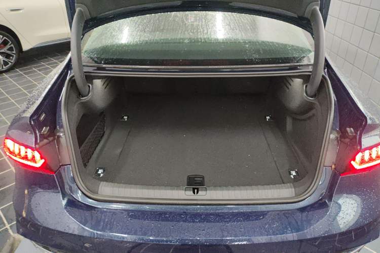 Used Audi A7L 2024 45 TFSI quattro Luxury Edition
