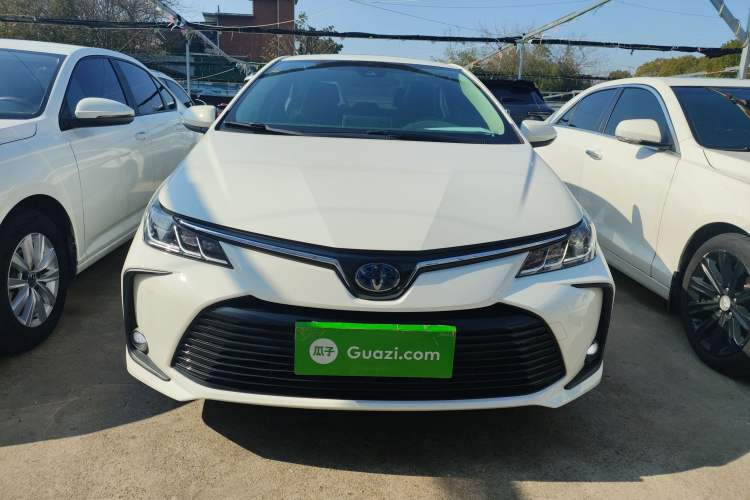 Used Toyota Corolla 2021 Dual-Motor 1.8L E-CVT Elite Edition
