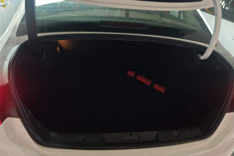 Used Citroen C4L 2014 1.6THP Intelligent Drive Automatic Dynamic Model