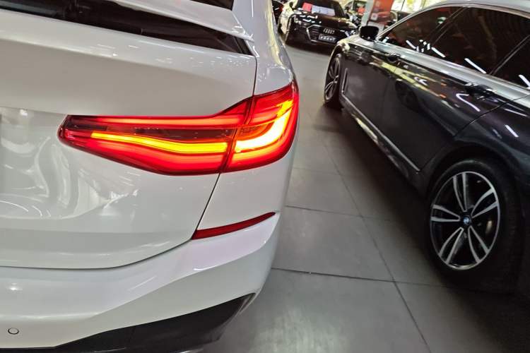 Used BMW 6 Series GT 2022 630i M Sport Package
