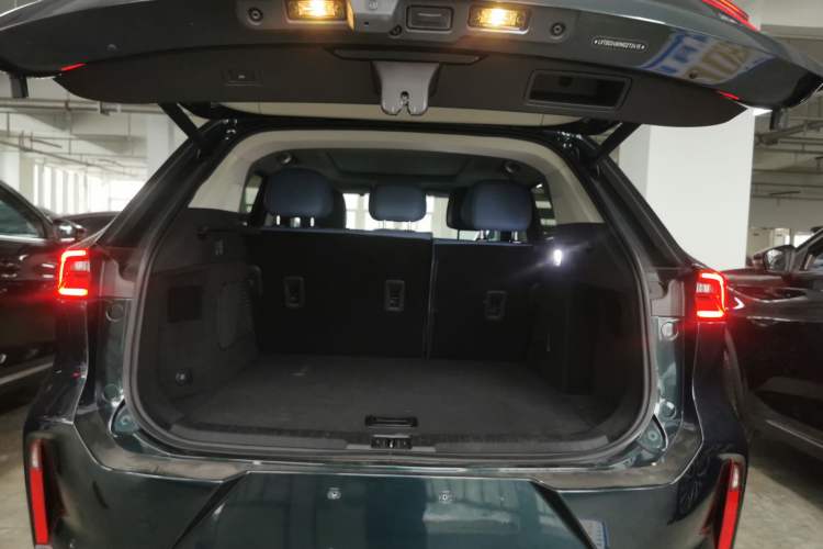 Used  Lingyun 2021 400T Four-Wheel Drive Star Prestige Edition