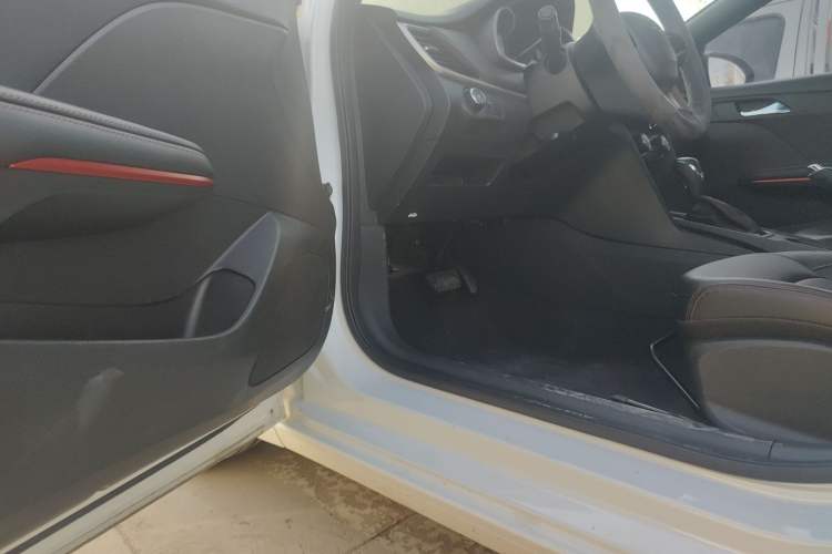 Used Chevrolet Monza 2019 RS 330T Automatic Comfort Edition China VI Standard
