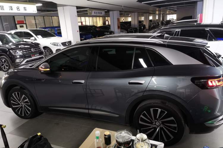 Used Volkswagen ID.4 X 2021 Pro Smart Long-Range Edition
