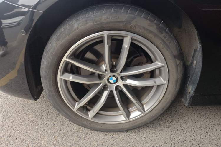 Used BMW 5 Series 2019 525Li M Sport Package
