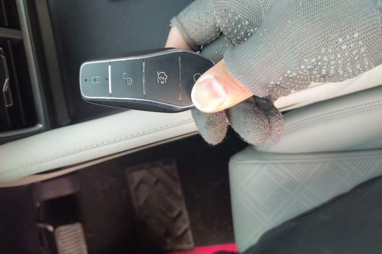 Used BYD Yuan UP 2024 401KM Beyond Edition