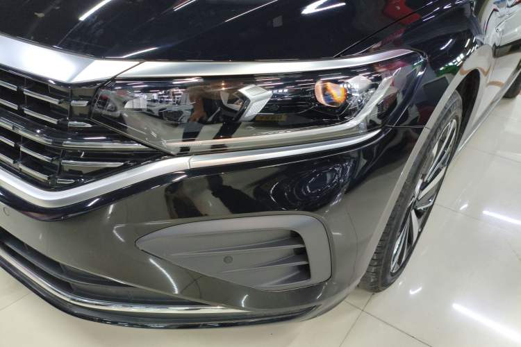 Used Volkswagen Passat 2024 380TSI Elite Edition
