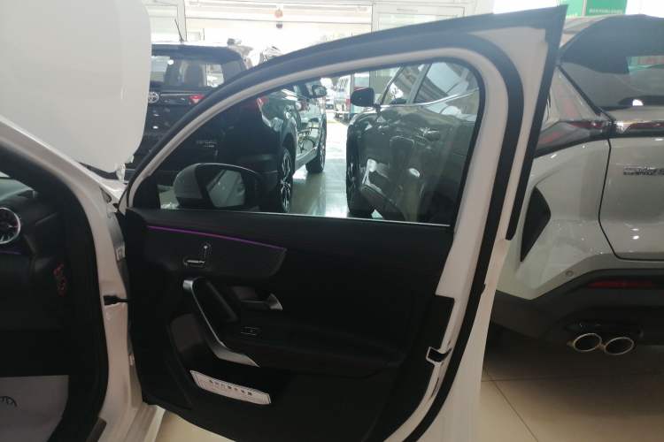 Used Mercedes-Benz A-Class 2023 A 200 L Fashion Model
