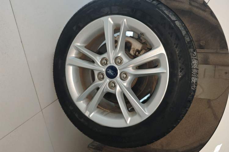 Used Ford Escort 2019 Revised Version 1.5L Automatic Enjoyment Type China VI Standard