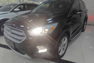 Used Ford Kuga 2018 EcoBoost 180 Two-Wheel-Drive Platinum Edition