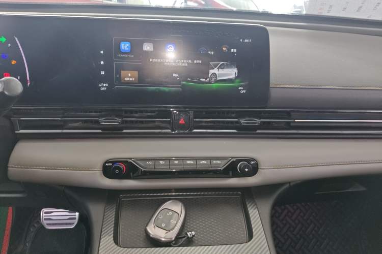 Used GAC Trumpchi EMPOW 2021 270T DCT J15 Version
