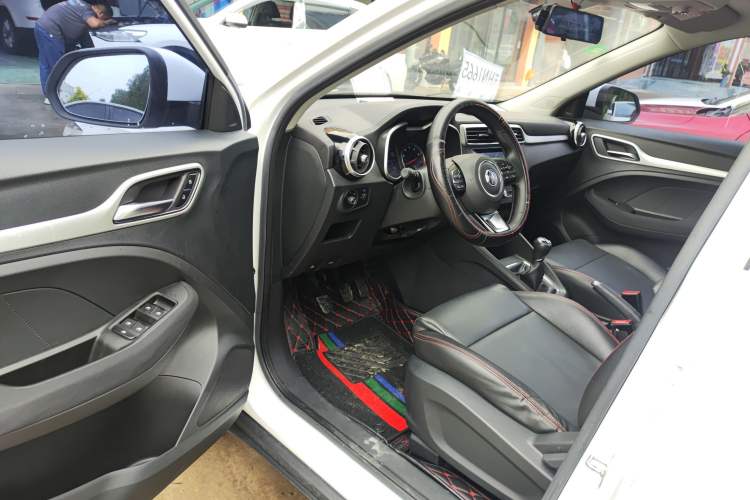 Used MG ZS 2019 1.5L Manual 65-inch Giant-Sized Sunroof Global Edition China VI Standard
