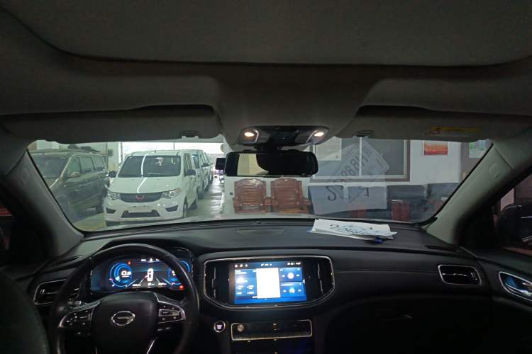 Used GAC Trumpchi GS8 2020 GS8S 390T Two-Wheel Drive Luxury Smart Connectivity Version
