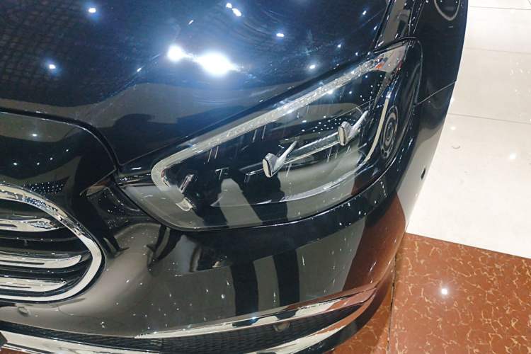 Used Mercedes-Benz E-Class 2023 Restyled E 300 L Sporty and Stylish Edition