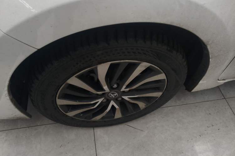 Used Toyota Corolla 2017 Revised Dual-Engine 1.8L E-CVT Leading Edition