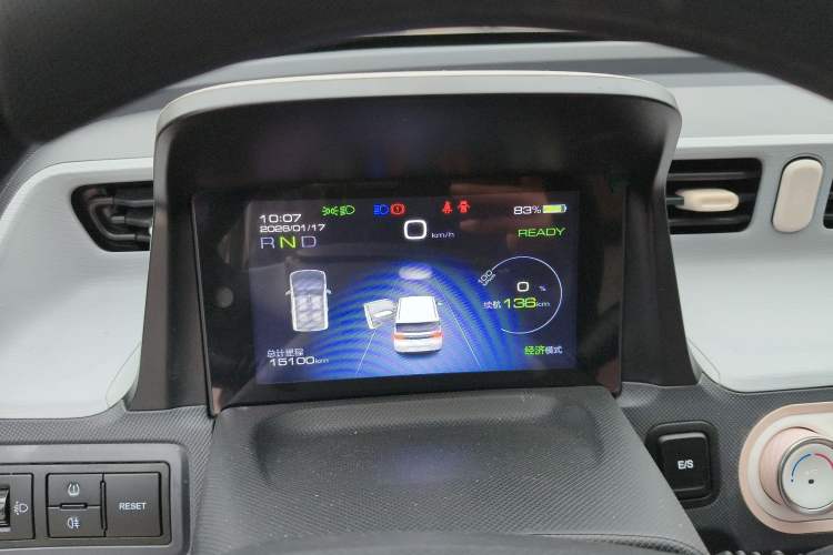 Used Wuling Hongguang MINIEV 2022 Macaron Premium Model – Lithium Iron Phosphate
