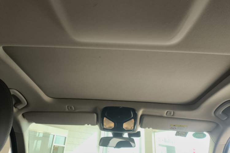 Used BMW 5 Series 2019 525Li Luxury Package
