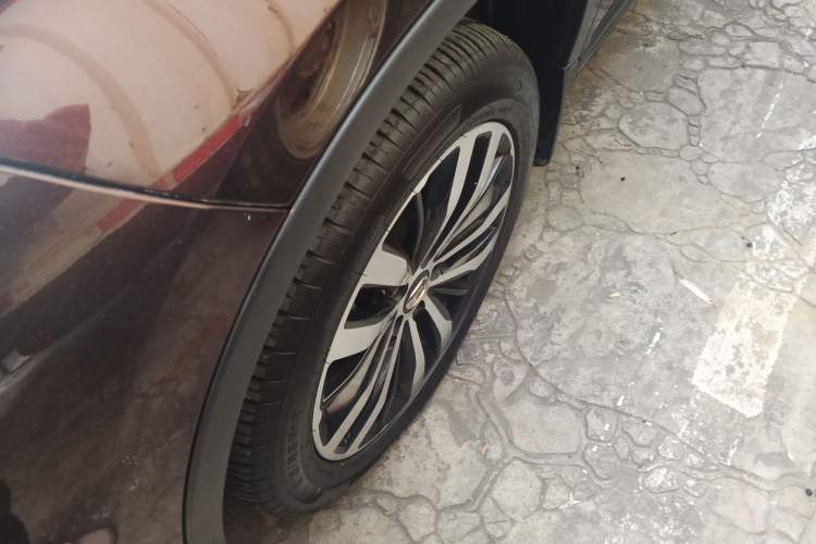 Used GAC Trumpchi GS4 2017 235T Automatic Two-Wheel Drive Luxury Smart Connectivity Version
