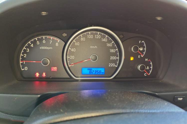 Used Hyundai Celesta 2015 1.6L Manual Comfort Model
