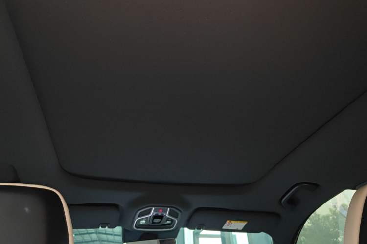 Used  Galaxy Xingjian 7 EM-i 2025 120km Exploration+ Version