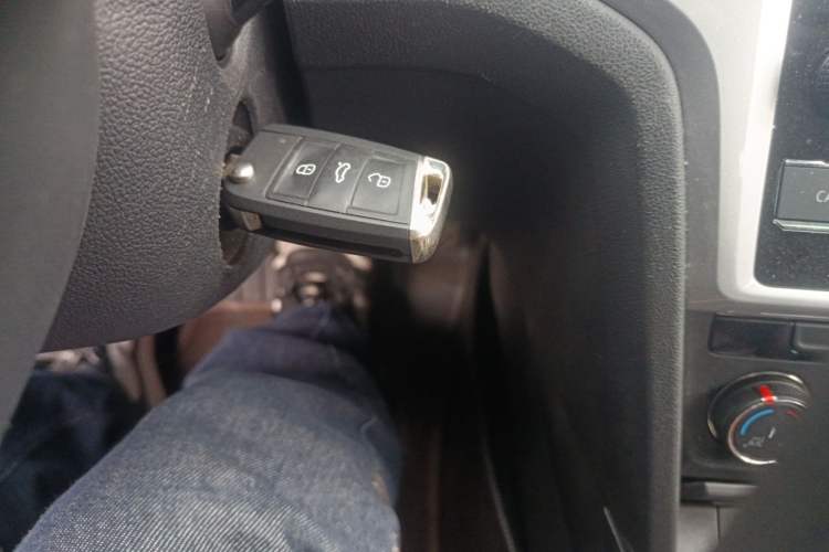 Used Volkswagen Lamando 2019 230TSI DSG Fashion Edition China VI