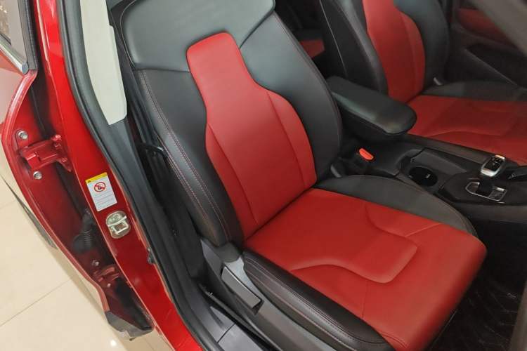 Used Haval H2s 2017 Red-Label 1.5T Dual-Clutch Elite Model